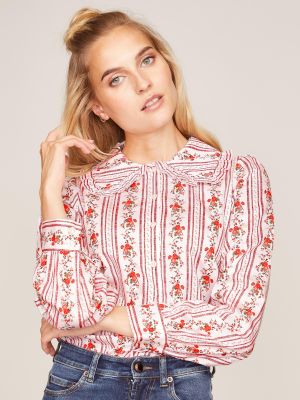 Bluse mit Blumenranken Bluse mit Blumenranken