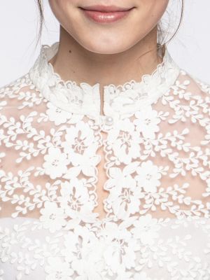 Spitzen-Dirndlbluse hochgeschlossen Spitzen-Dirndlbluse hochgeschlossen
