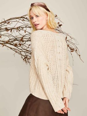 Beiger Strickpullover Beiger Strickpullover