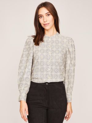 Hellgraue Bluse mit Stickerei Hellgraue Bluse mit Stickerei