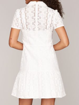 Sommerkleid aus Lochspitze Sommerkleid aus Lochspitze