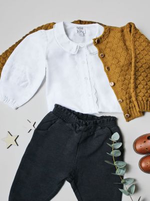 Weiße Kinderbluse Weiße Kinderbluse