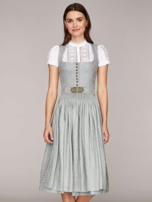 Weiße Dirndlbluse mit Puffärmeln und Häkelspitze Weiße Dirndlbluse mit Puffärmeln und Häkelspitze