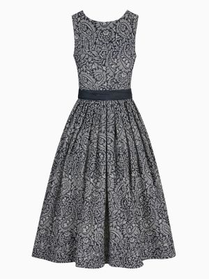 Dunkelblaues Dirndl mit Denim-Optik-Schürze Dunkelblaues Dirndl mit Denim-Optik-Schürze