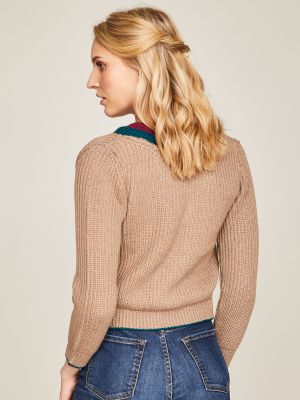 Strickjacke in Beige aus Merinowolle Strickjacke in Beige aus Merinowolle