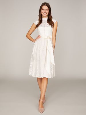 Cremeweißes Dirndl mit 2 Schürzen Cremeweißes Dirndl mit 2 Schürzen