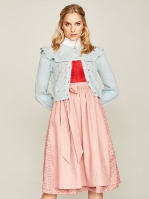 Korallenrotes Dirndl mit zwei Schürzen Korallenrotes Dirndl mit zwei Schürzen